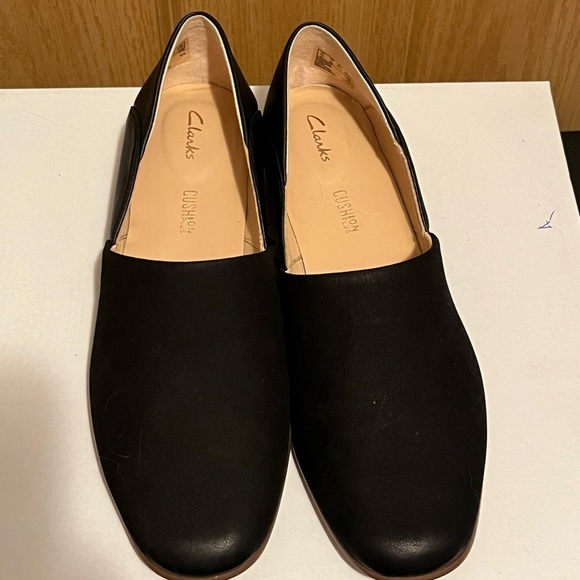 Clark’s Pure Tone Shoe - Women's (7 Wide) - Picture 3 of 15